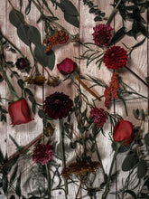 Load image into Gallery viewer, Wedding Arch Florals