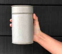 Load image into Gallery viewer, Medium Seasonal Arrangement