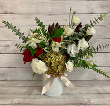 Load image into Gallery viewer, Medium Seasonal Arrangement