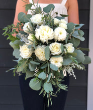 Load image into Gallery viewer, Large Bridal Bouquet
